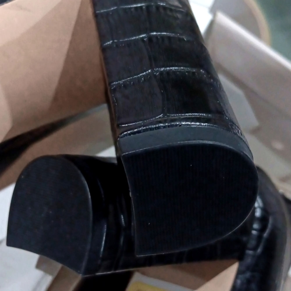 MARC FISHER. BLACK, MIXED MEDIA, "SAYLA" PEEP TOE BOOTIE. Size 9M. - Picture 8 of 11